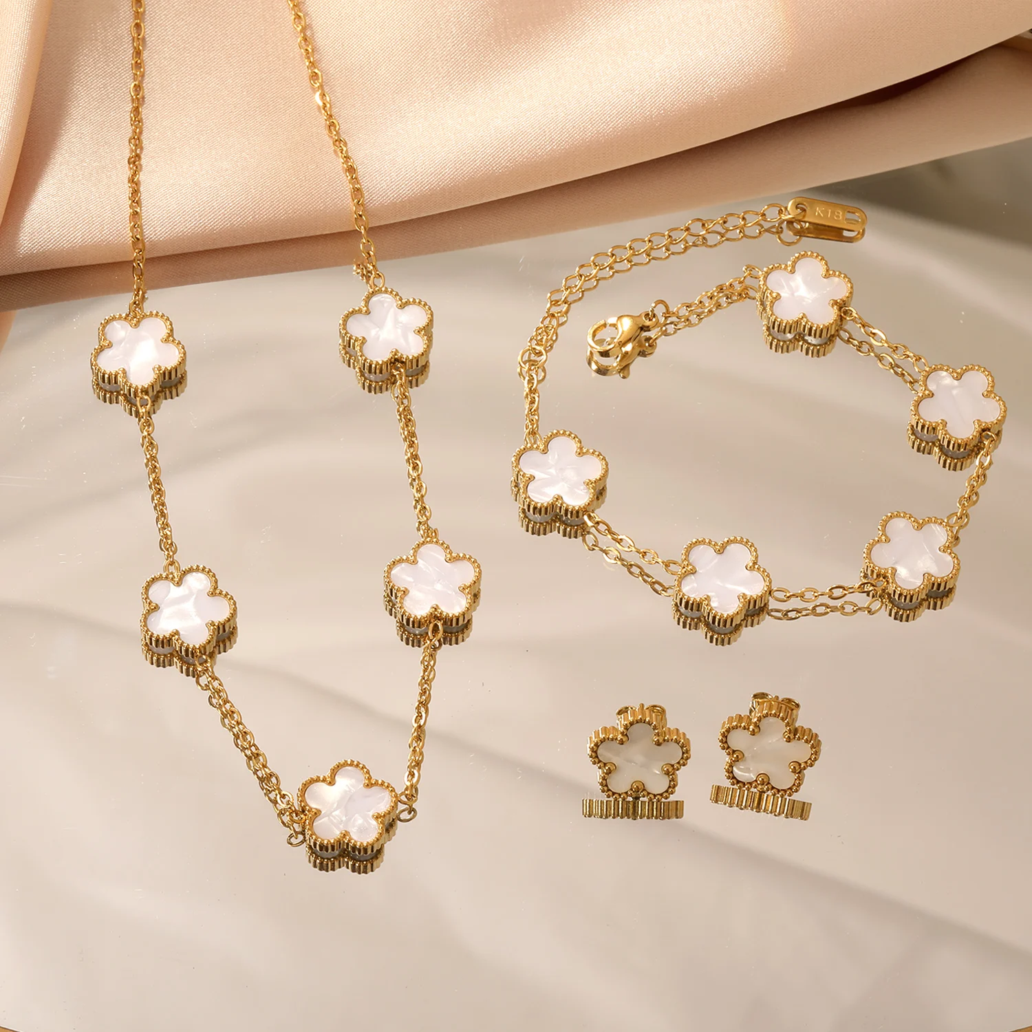 LUXUKISSKIDS Fashion Flower Necklace Earrings Set Jewelry Women Stainless Steel White Shell Clover Bracelet Jewelry Accessories - Image 5